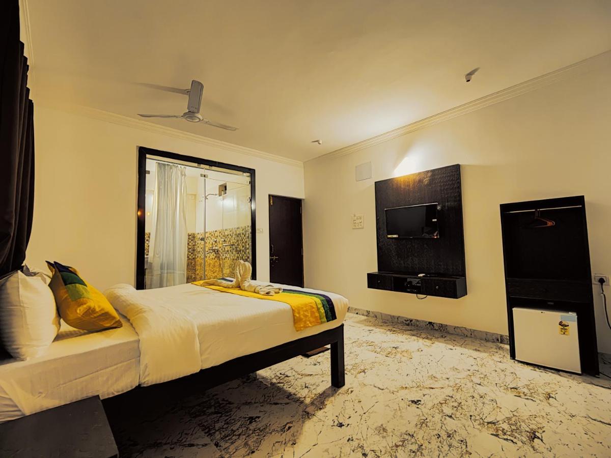 Hotel Innovation Inn Baga Buitenkant foto