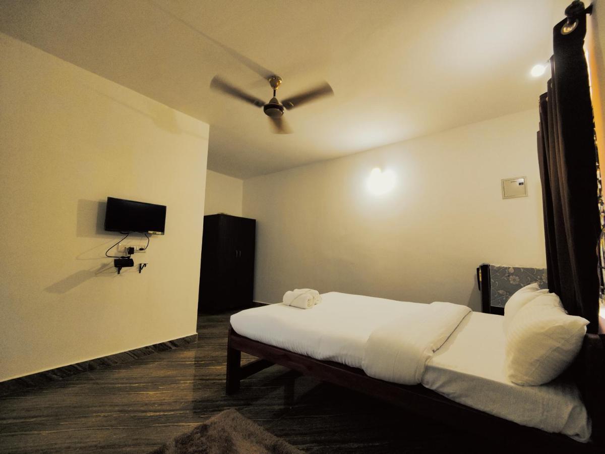 Hotel Innovation Inn Baga Buitenkant foto